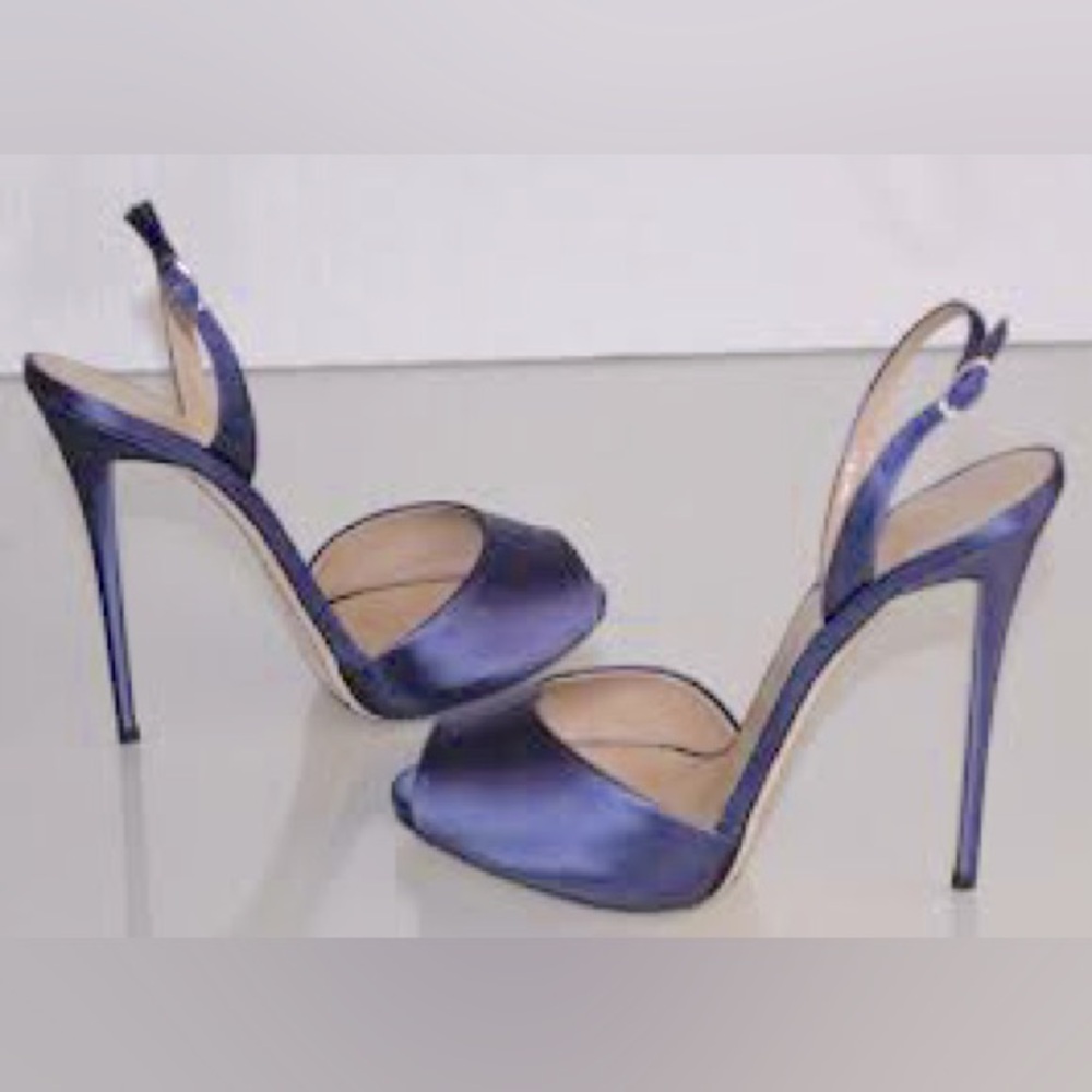 $875 silk satin LA PERLA rare slingback 5” heels navy blue - pristine 38